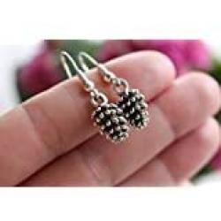 Pine cone earrings, silver earrings, silver jewelry, forest earrings, autumn fashion, woodland earrings, bohemian earrings, urban fashion