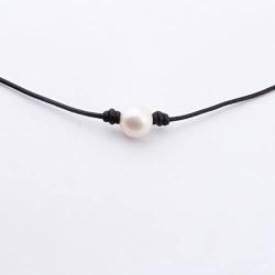 Single Pearl Choker Necklace can be Adjustable Leather Cord One Bead Jewelry for Women Handmade