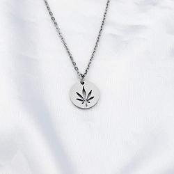 FUSTMW Marijuana Leaf Necklace Pot Leaf Pendant Marijuana Leaf Jewelry for Men Women