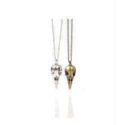 Cathercing Crow Skull Pendant Necklace for Men on Halloween Boys Skull Necklace Chain Jewelry Necklaces for Women Festival Ornament (Bronze)