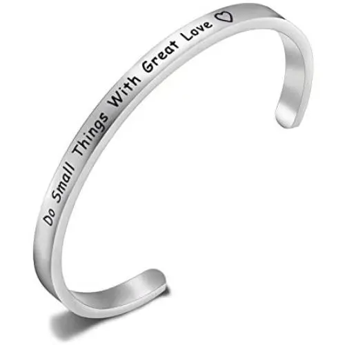 MAOFAED Religious Jewelry Do Small Things with Great Love Mother Teresa Social Worker Gift Scripture Bracelet Gift for Her