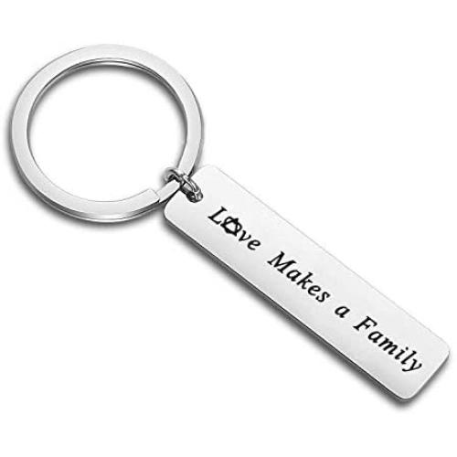 KUIYAI Adoption Keychain Love Makes A Family Keyring Step Parent Keychain Father Mother Child Gift