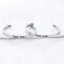 Gzrlyf Twins Keychain Twin One Twin Two Keychain Set Twins Gifts for Twins Sister Twin Brother Gift