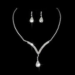 Yikisdy Bride Wedding Necklace Earrings Set Silver Crystal Jewelry Sets Bridal Neck Chain Jewelry Rhinestone Pendant Necklace Accessories Gifts for Women and Girls (Set of 3, 1 necklace and 2 earrings)