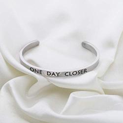 WUSUANED Deployment Gift One Day Closer Cuff Bracelet Long Distance Jewelry Gift for Boyfriend Husband Best Friend