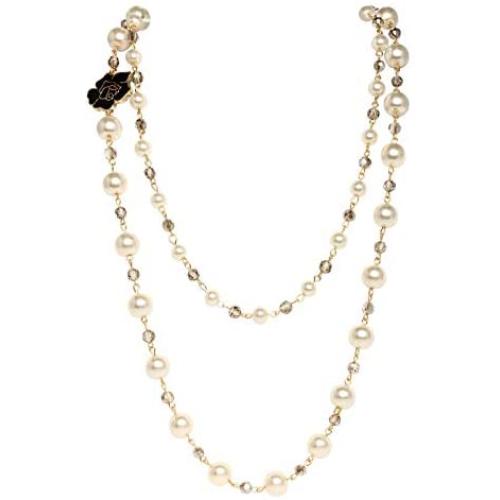 Fashion Jewelry Designer Bridal and Chic Long Imitation Pearl Clover Flower Strand Necklace for Women