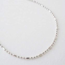 HONEYCAT Lexi Thin Chain Bracelet in Gold, Rose Gold, or Silver | Minimalist, Delicate Jewelry