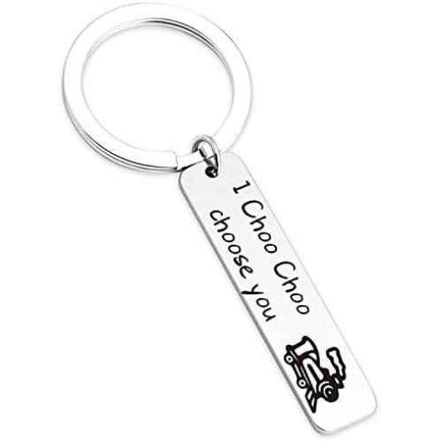 Ribukat Wedding Jewelry Gift Husband Keychain I Choo Choo Choose You Gift for Boyfriend Girlfriend