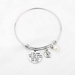 Gzrlyf New Mommy Bracelet New Mom Jewelry Pregnancy Gifts Mommy to Be Gifts A Tiny Angel Sent from Above has Come to Fill Your Heart with Love