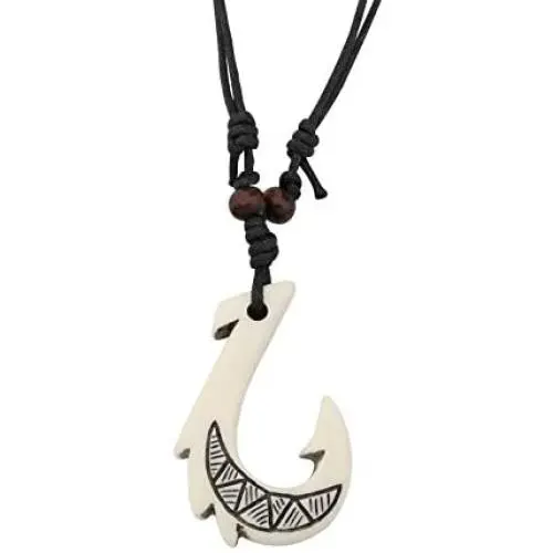 KEYCHIN Maori Fishhook Bone Pendant Jewellery Hawaiian Hand Carved Bone Fish Hook Necklace New Zealand Ethnic Tribal Style Gift for Men KEYCHIN Maori Fishhook Bone Pendant Jewellery Hawaiian Hand Carved Bone Fish Hook Necklace New Zealand Ethnic Tribal Style Gift for Men