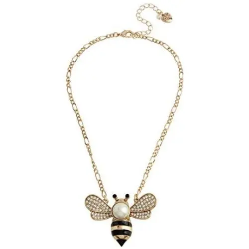 Betsey Johnson Bee Short Pendant Necklace Betsey Johnson Bee Short Pendant Necklace