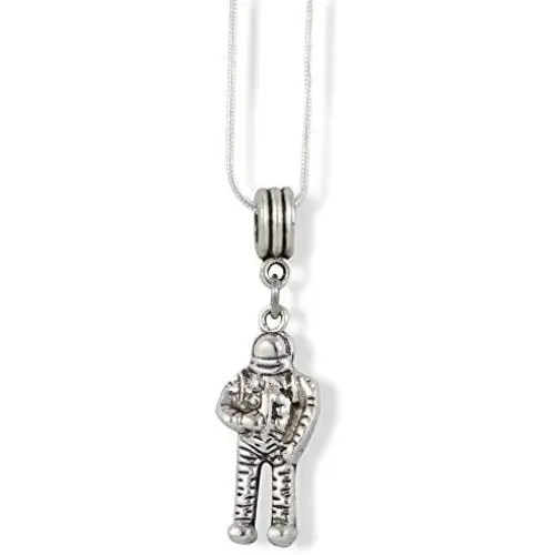 Emerald Park Jewelry Astronaut Necklace | Spaceman Charm Snake Chain Pendant Emerald Park Jewelry Astronaut Necklace | Spaceman Charm Snake Chain Pendant