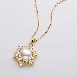 Pearl Necklace Freshwater Cultured White Single Pearl Pendant Flower Necklace with Cubic Zirconia 14K Gold Filled Pearl Jewelry Gifts for Women Girls Wife
