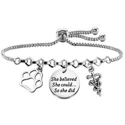 BLEOUK Veterinarian Bracelet for Women Vet Tech Gift Veterinarian Graduation Gift Inspirational Gift for Veterinarian