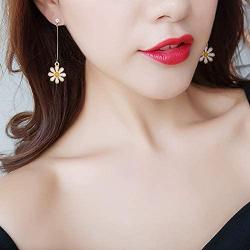 Daisy Flower Stud Earrings.Cute Chrysanthemum Dangle Earring Little Sun Flower Drop Earring for Women Girls Jewelry