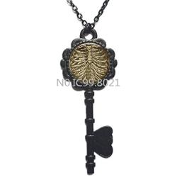 Rib Cage Key Necklace, Skeleton Key Necklace, Bones Jewellery, Goth Jewelry, Gothic Key Necklace, Anatomical Jewellery, Goth Gift.XT267 (C)