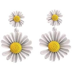 MFHUNX Daisy Earrings 925 Sterling Silver Needle Studs Tiny Flower Earrings Jewelry Gift for Women Girls (White)
