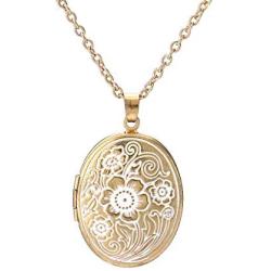 Vintage Engraved Flower Photo Locket Picture Pendant Necklace Gold Carved Heart Shaped Pattern Memorial Jewelry for Women