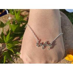 YINLIN Danity Charm Wifey Pendant Necklace Gift for Your Wife or Mother Jewelry