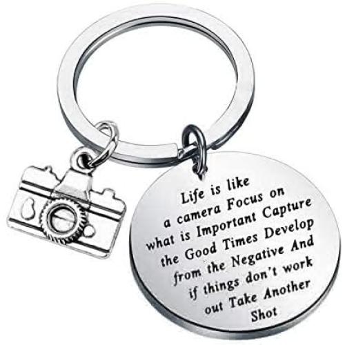 MAOFAED Photographer Gift Inspiration Gift Life is Like a Camera Focus on What is Important Capture the Good Times Develop from the Negative And If Things Don’t Work out Take Another Shot