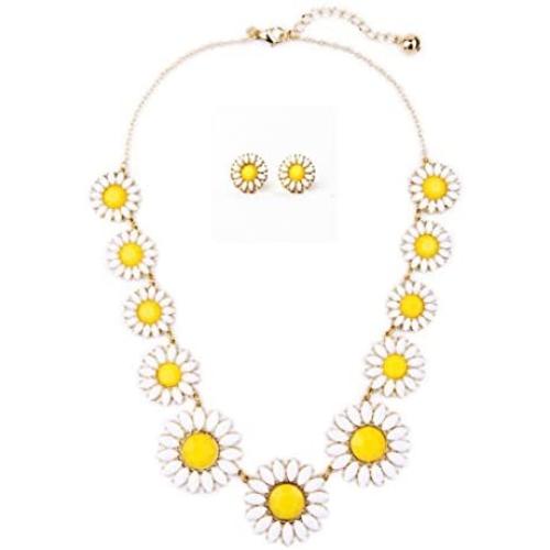 Peony.T Womens Daisy Flower Necklace Gold Chain Collar Necklace Earring Stud Set Mum Gift Jewelry Set