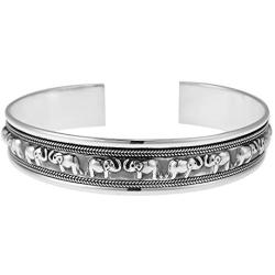 AeraVida Lovable Couple Face to Face Elephant .925 Sterling Silver Cuff Bracelet