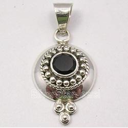 SilverStarJewel 925 Sterling Silver 7 x 7 mm Black Onyx Antique Style Pendant 1.4''