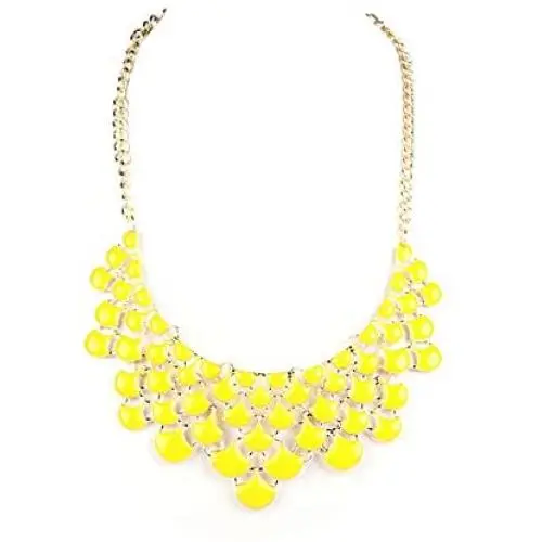 Pingyongchang Statement Collar Necklace Geometric Openwork Necklace Vintage Hollow Bib Costume Necklace Classic Fan-Shaped Connected Fashion Pretty Cute Necklace Jewelry for Women Girls Wife Gifts