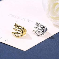 4 Pcs Skeleton Hand Non Pierced Ear Cuff Star Hollow Stripe Art Earring for Women Girls Simple No Piercing Helix Silver Fake Cartilage Cuff Earrings Clip-on Ear No Piercing Jewelry