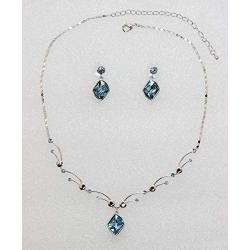 Faship Gorgeous Aqua Swarovski Crystal Floral Necklace Earrings Set