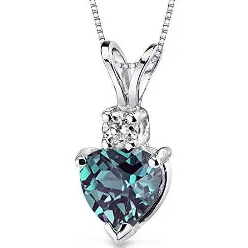 14 Karat White Gold Heart Shape 1.00 Carats Created Alexandrite Diamond Pendant 14 Karat White Gold Heart Shape 1.00 Carats Created Alexandrite Diamond Pendant