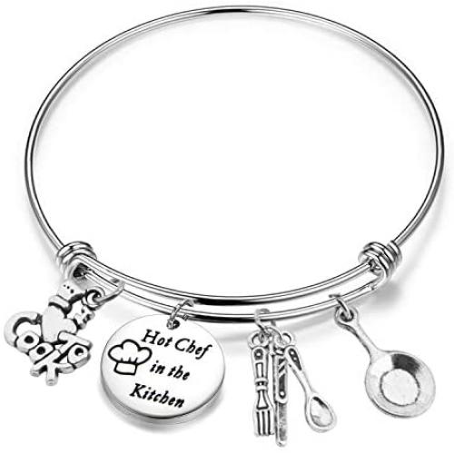 MAOFAED Chef Gift Chef Bracelet Hot Chef in The Kitchen Graduation Gift for Chef Gift for Cooks Culinary Graduation Gift