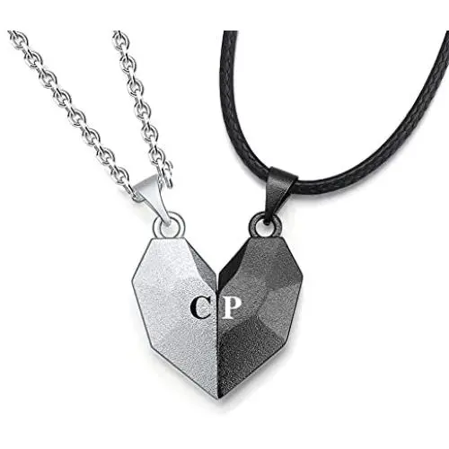 2 PCs Personalized Matching Necklaces for Couples,Custom Broken Heart Necklace Friendship Jewelry Gifts on Anniversary 2 PCs Personalized Matching Necklaces for Couples,Custom Broken Heart Necklace Friendship Jewelry Gifts on Anniversary