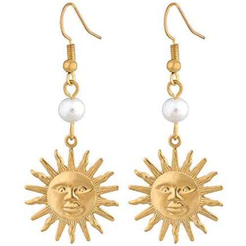 PLTGOOD Fashion Small Hoop Huggie Earrings for Women Girls - 18K Gold Plated Sparkling CZ Lightning/Shell/Heart Dangle Drop Earrings