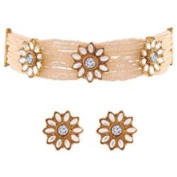 I Jewels Indian Bollywood18K Gold Plated Light Weighted Beaded Floral Choker Jewelry Set Encased with Faux Kundan Along with Earrings for Women (ML228W)