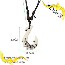 KEYCHIN Maori Fishhook Bone Pendant Jewellery Hawaiian Hand Carved Bone Fish Hook Necklace New Zealand Ethnic Tribal Style Gift for Men