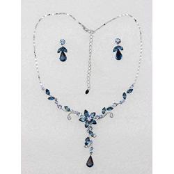 Faship Gorgeous Rhinestone Crystal Floral Necklace Earrings Set