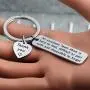 Zuo Bao Gift for Mom Teams Jewelry Team Mom Keychain an Excellent Team Mom is Hard to Find Keyring Thank You Gift for Coach Leader Mom