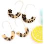 6 Piece Leopard Jewelry Set Leopard Acrylic Hoop Earrings Statement Wire Drop Hoop Earrings Animal Print Multi-Layer Leopard Jelly Silicone Bracelets For Woman