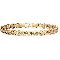 CaratLane Juana Leaf Linked Bracelet in 22 K Yellow Gold with Jewelry Gift Box