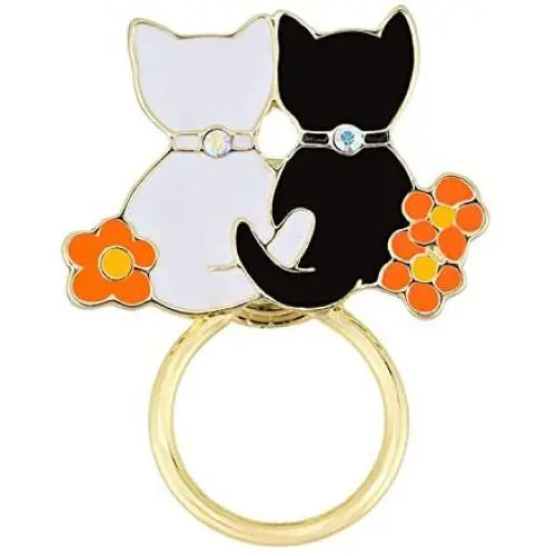 PANGRUI Exquisite Black and White Cats Couple Lovers Magnetic Eyeglass Holder Brooch Pin with Flower PANGRUI Exquisite Black and White Cats Couple Lovers Magnetic Eyeglass Holder Brooch Pin with Flower