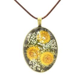 Jewelryland Handmade Dry Processed Real Flower Daisy/Chrysanthemum/Forget Me Not Pendant Necklace