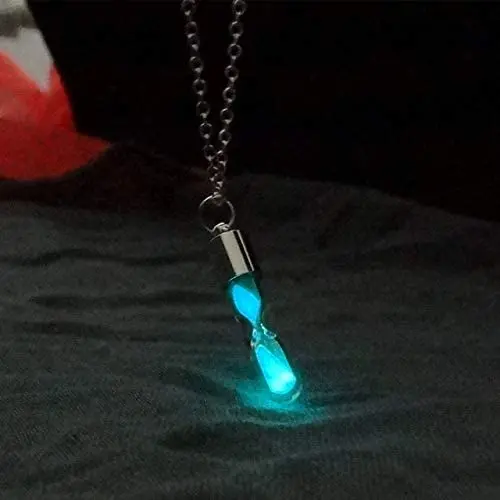 Davitu Cute Time Hourglass Glow in The Dark Pendnat Necklaces Jewelry Wish Glass Bottle Phosphor Glowing Necklaces for Women Gifts 2017 - (Metal Color: CW07561) Davitu Cute Time Hourglass Glow in The Dark Pendnat Necklaces Jewelry Wish Glass Bottle Phosphor Glowing Necklaces for Women Gifts 2017 - (Metal Color: CW07561)