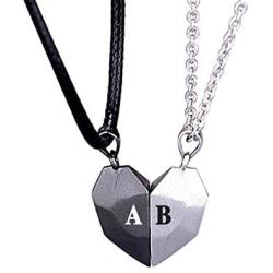 2 PCs Personalized Matching Necklaces for Couples,Custom Broken Heart Necklace Friendship Jewelry Gifts on Anniversary