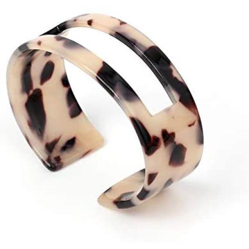 Ailiessy Leopard Cuff Bangle Bracelets Personalized Acrylic Animal Print Bracelet for Women Girls Fashion Statement Jewelry Gifts