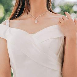 Unicra Bride Silver Necklace Earrings Set Crystal Bridal Wedding Jewelry Set Rhinestone Choker Necklace for Women and Girls (Silver-1)