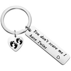 CENWA Parents of Twins Gift Twin Mom/Dad Keychain You Dont Scare Me I Have Twins Dad/Mom of Twins Gift
