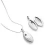 925 Sterling Silver Red Garnet Stone Flower Engraved Oval Shaped Locket Necklace 18 inches 925 Sterling Silver Red Garnet Stone Flower Engraved Oval Shaped Locket Necklace 18 inches