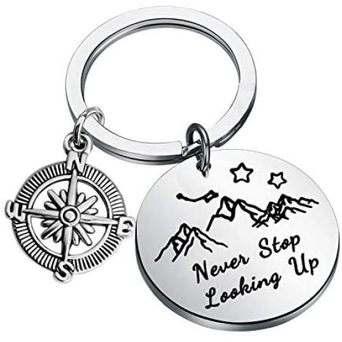 WSNANG Adventure Gift Never Stop Looking Up Keychain Mountains Keychain Outdoor Lovers Mountains Gift for Hiker Backpacker Nature Lover