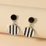 Sinkcangwu Fashion Circular Zebra Stripe Earrings For Women Simple Korea Geometric Statement Drop Dangle Earring Party Jewelry